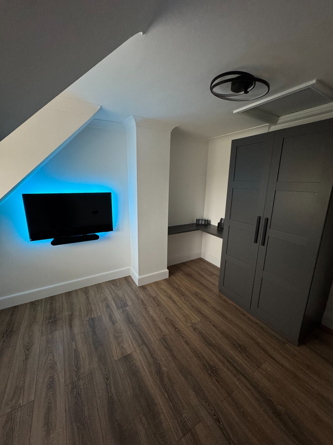Gregory James Interiors project 11